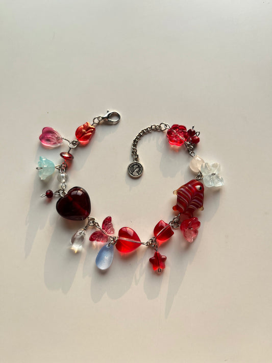 Love bleeds blue bracelet(full bloom)